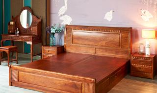 红木古典家具床的图片 红木古典家具床的图片